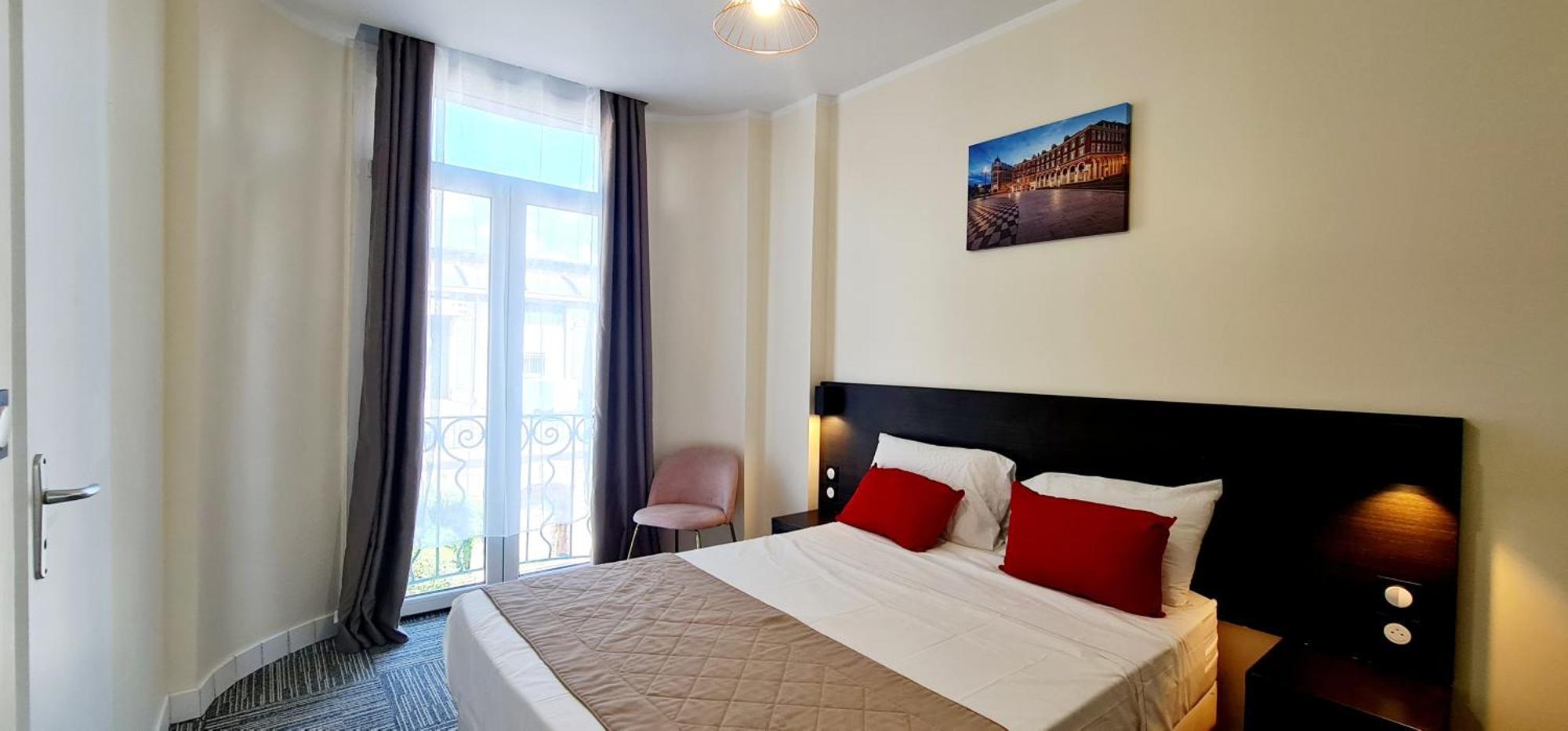 Evelia Hotels Nice Exterior photo